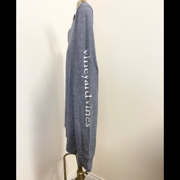 Awesome Vineyard Vines t-shirt! - Picture 3 of 6